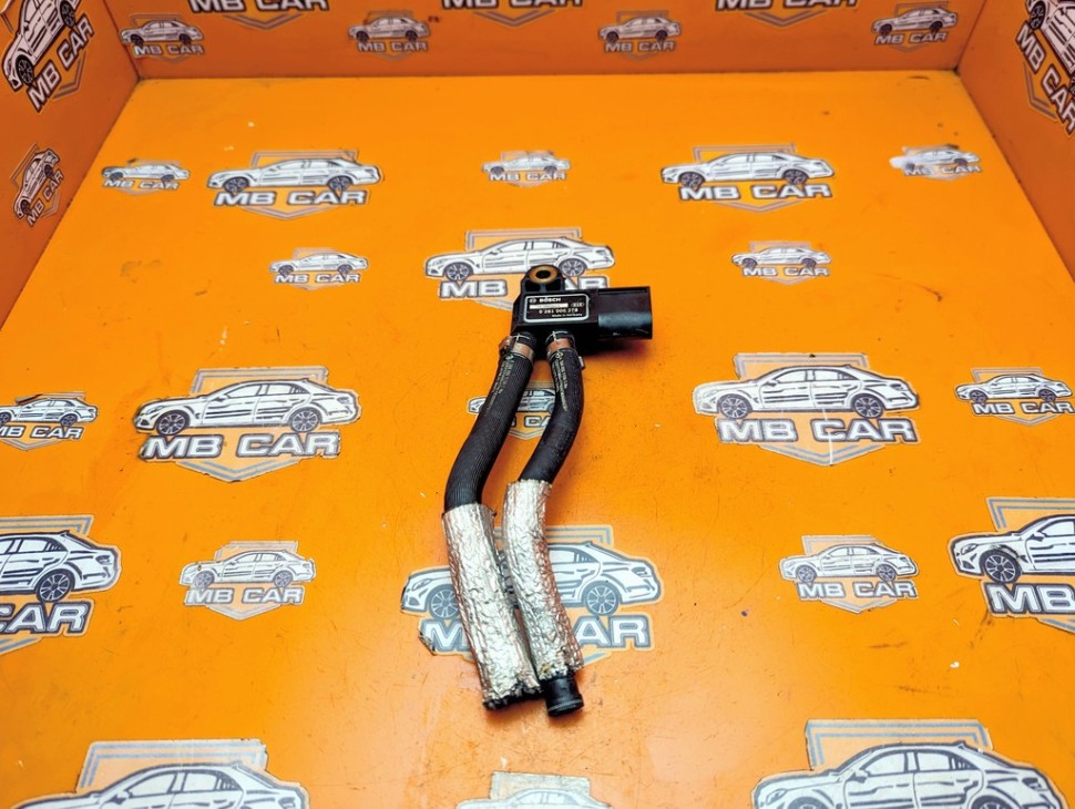 Датчик давления MERCEDES-BENZ C-класс W204/S204 (2006 - 2011) фото 1 — Разборка Мерседес