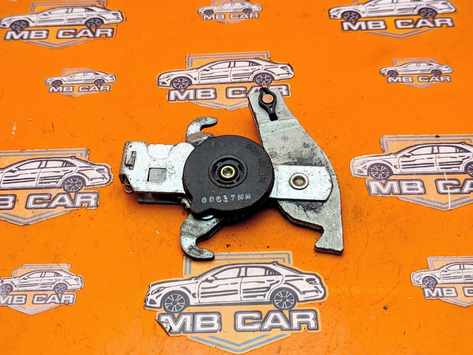 Механизм ручника MERCEDES-BENZ C-класс W202/S202 рестайлинг (1997 - 2001) фото 1 — Разборка Мерседес