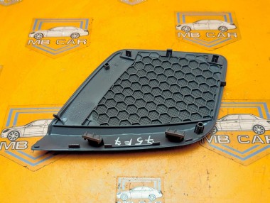 Сетки динамиков торпеды MERCEDES-BENZ V-класс W638/W639 (1996 - 2003) V 220 2.1 D AT (122 л.с.) &mdash; Разборка Мерседес