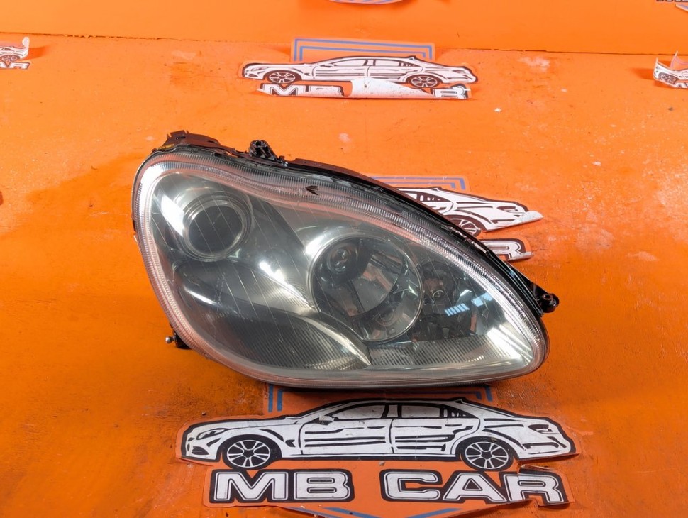 Фара правая MERCEDES-BENZ S-класс W220 рестайлинг (2002 - 2005) фото 1 &mdash; Разборка Мерседес