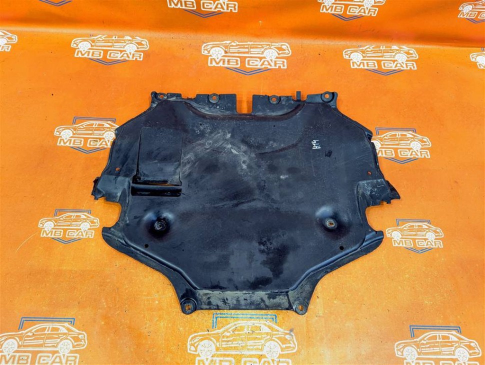 Защита двигателя MERCEDES-BENZ GLK-класс X204 (2008 - 2012) фото 1 — Разборка Мерседес