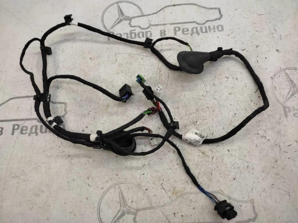 Проводка двери MERCEDES-BENZ V-класс W447 рестайлинг (2019 - 2025) фото 1 — Разборка Мерседес