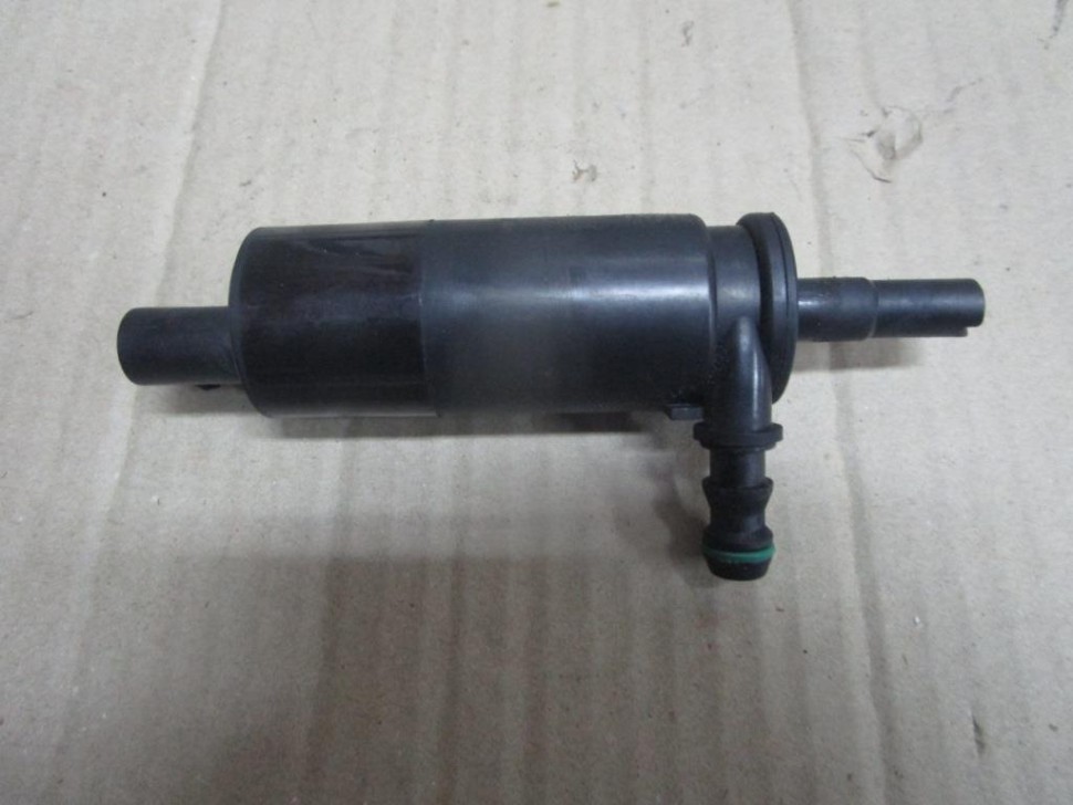 Насос омывателей MERCEDES-BENZ CLC-класс CL203 (2008 - 2011) фото 1 — Разборка Мерседес