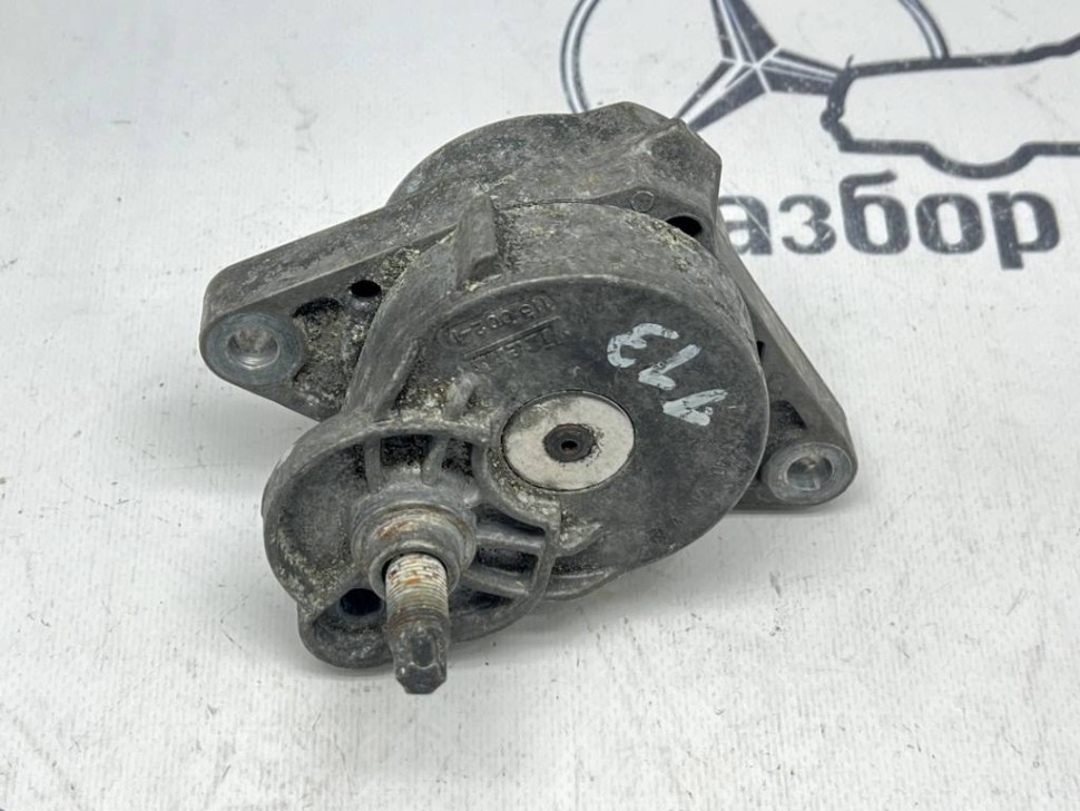 Натяжитель ремня MERCEDES-BENZ S-класс W220 (1998 - 2005) фото 1 — Разборка Мерседес