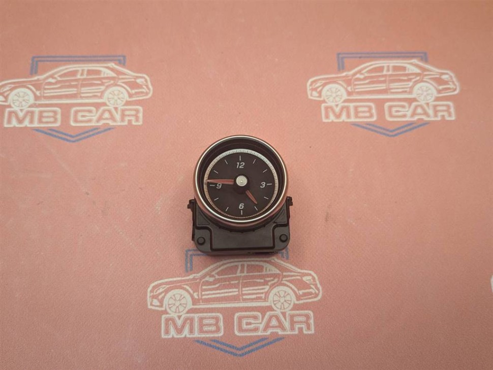 Часы MERCEDES-BENZ SL-класс R231 рестайлинг (2016 - 2020) фото 1 — Разборка Мерседес