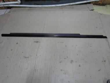 Молдинг стекла двери MERCEDES-BENZ GLE-класс AMG Coupe C292 (2015 - 2019) — Разборка Мерседес