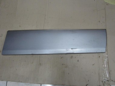 Молдинг двери MERCEDES-BENZ W124 W124/S124/C124/A124 (1984 - 1993) — Разборка Мерседес