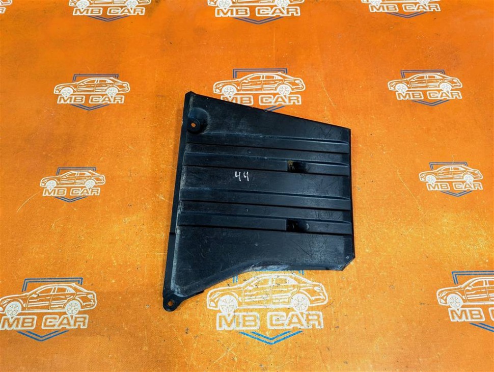 Защита днища MERCEDES-BENZ E-класс W210/S210 (1995 - 1999) фото 1 — Разборка Мерседес