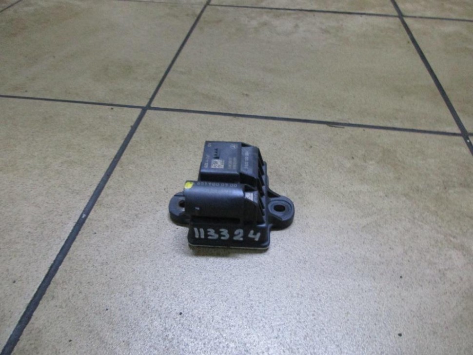 Реле свечей накала MERCEDES-BENZ Sprinter W906 (2006 - 2019) фото 1 — Разборка Мерседес