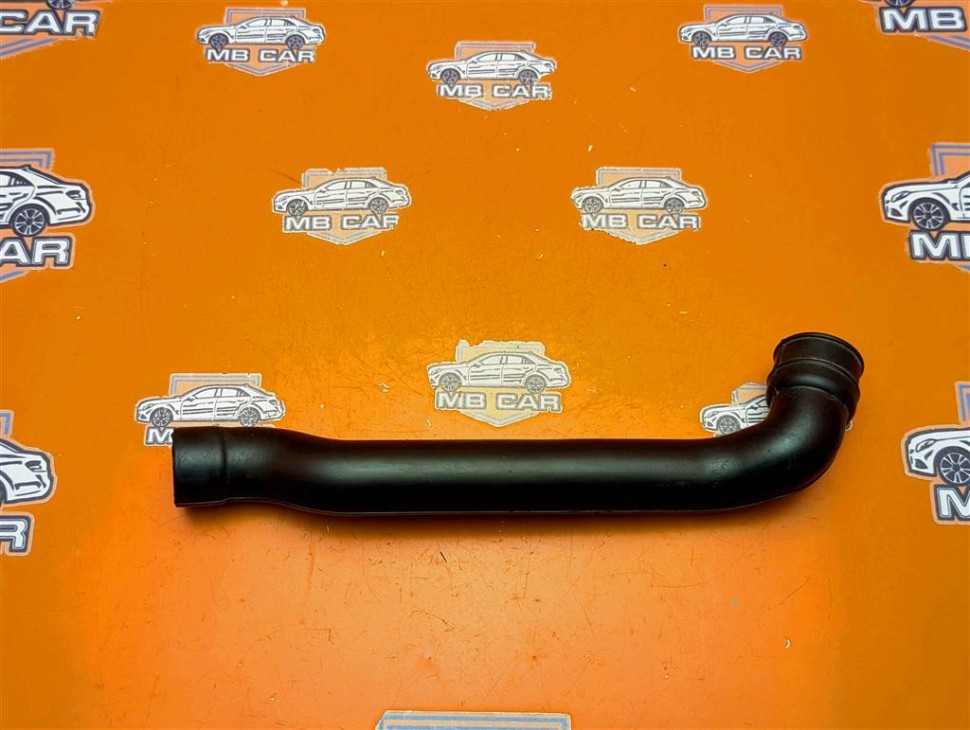 Трубка вентиляции картерных газов MERCEDES-BENZ E-класс W212/S212/C207/A207 рестайлинг (2013 - 2016) фото 1 — Разборка Мерседес