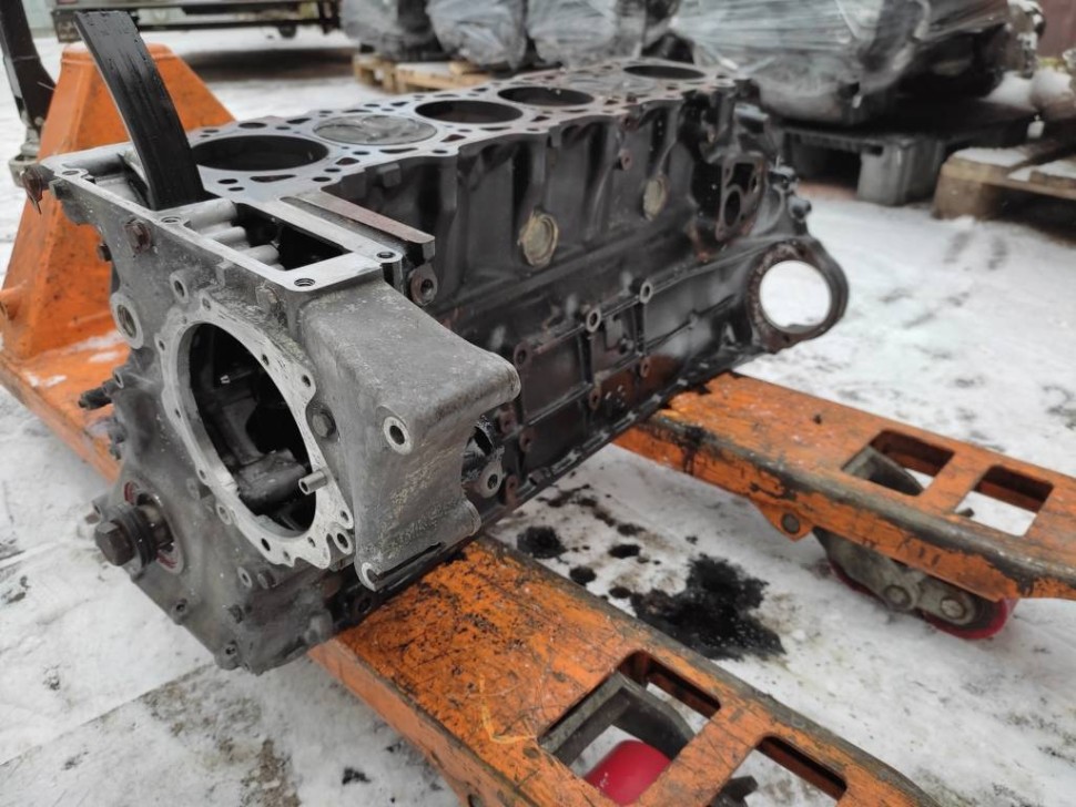 Шорт Блок MERCEDES-BENZ W124 W124/S124/C124/A124 (1984 - 1993) фото 1 — Разборка Мерседес