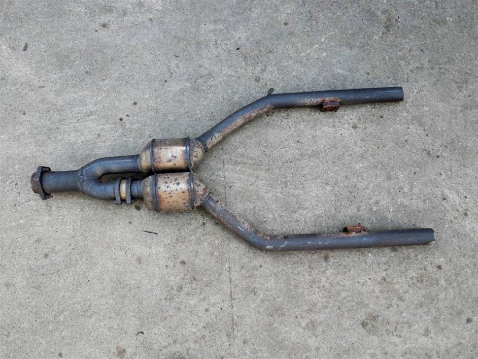 Катализатор MERCEDES-BENZ CLK-класс C209/W209 (2002 - 2005) фото 1 — Разборка Мерседес