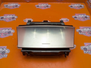 Пепельница MERCEDES-BENZ C-класс W203/S203/CL203 (2000 - 2004) &mdash; Разборка Мерседес