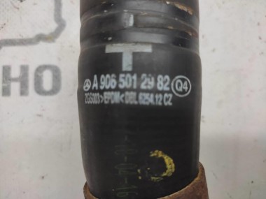 Патрубок радиатора MERCEDES-BENZ Sprinter W906 (2006 - 2019) — Разборка Мерседес