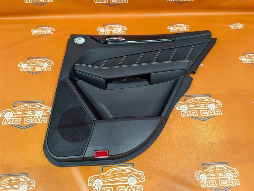 Карта двери задняя правая MERCEDES-BENZ GLE-класс AMG W166 (2015 - 2019) фото 1 — Разборка Мерседес