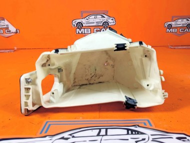 Корпус блока предохранителей MERCEDES-BENZ C-класс W204/S204/С204 рестайлинг (2011 - 2015) &mdash; Разборка Мерседес