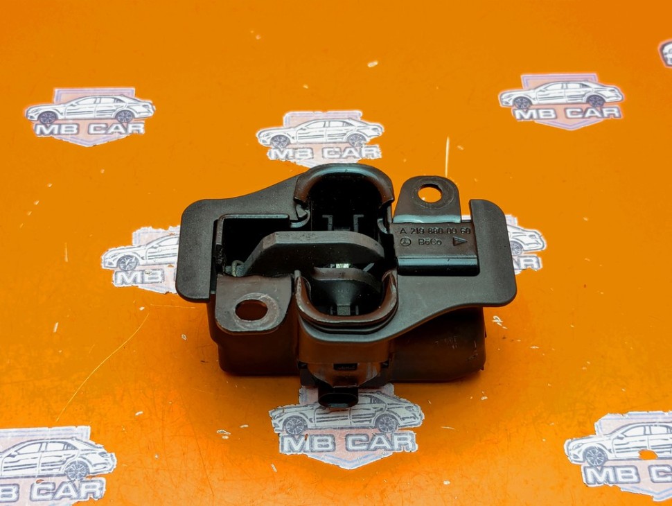 Замок капота MERCEDES-BENZ C-класс W203/S203/CL203 рестайлинг (2004 - 2008) фото 1 — Разборка Мерседес