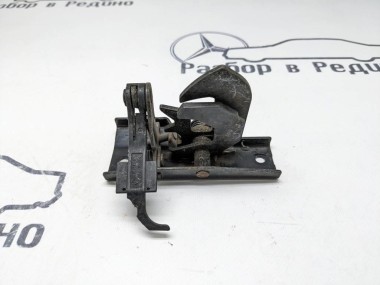 Замок капота MERCEDES-BENZ S-класс W220 (1998 - 2005) — Разборка Мерседес