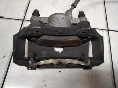 Суппорт передний левый MERCEDES-BENZ E-класс W212/S212/C207/A207 (2009 - 2013) — Разборка Мерседес