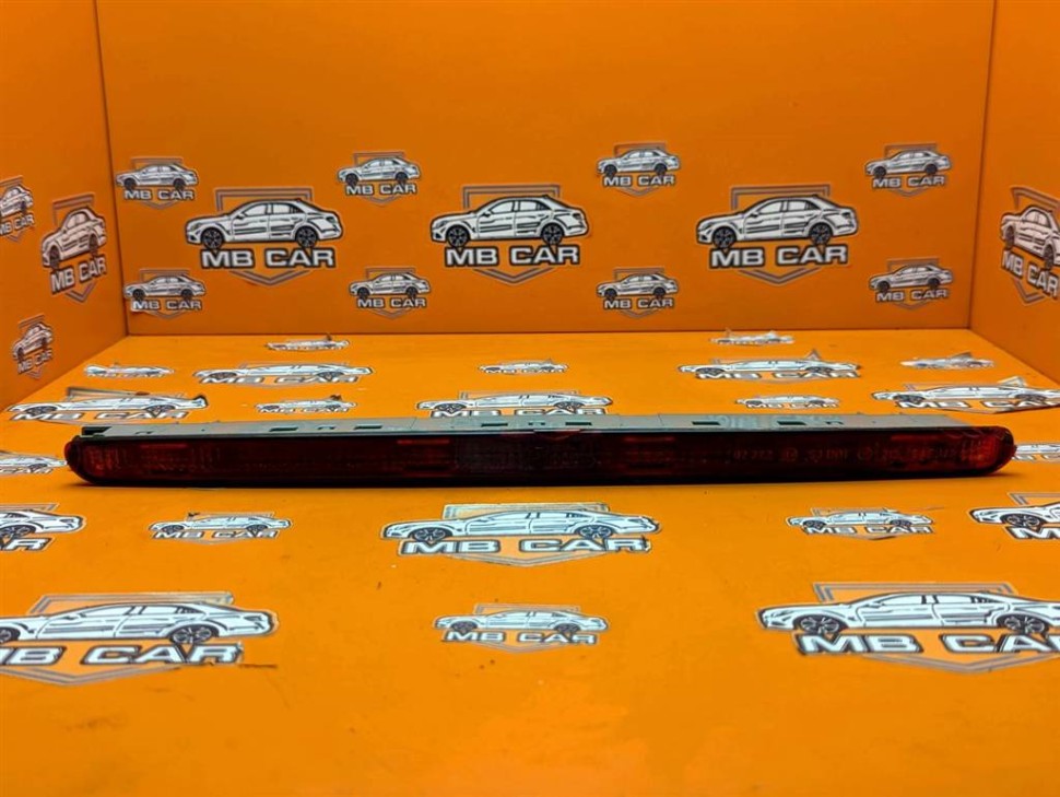 Фонарь стоп-сигнала MERCEDES-BENZ C-класс W203/S203/CL203 (2000 - 2004) фото 1 — Разборка Мерседес