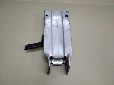 Кронштейн усилителя переднего бампера MERCEDES-BENZ E-класс W212/S212/C207/A207 (2009 - 2013) — Разборка Мерседес