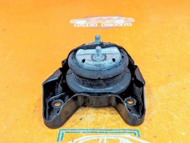 Опора КПП MERCEDES-BENZ C-класс W203/S203/CL203 (2000 - 2004) — Разборка Мерседес