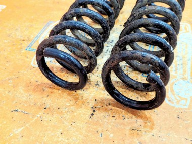 Пружина задняя MERCEDES-BENZ E-класс W211/S211 (2002 - 2006) — Разборка Мерседес