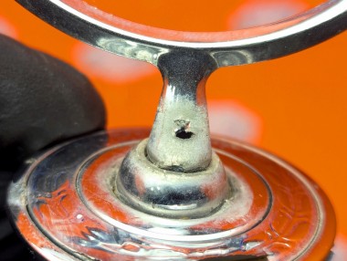 Эмблема капота MERCEDES-BENZ S-класс W220 (1998 - 2005) — Разборка Мерседес