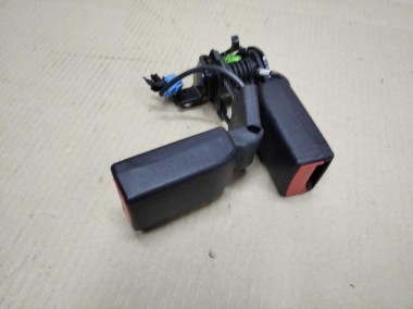 Замок ремня безопасности MERCEDES-BENZ B-класс W246 рестайлинг (2014 - 2018) — Разборка Мерседес