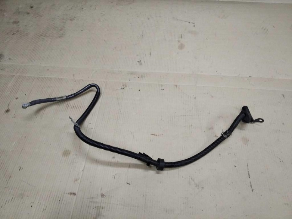 Провод генератора MERCEDES-BENZ E-класс W212/S212/C207/A207 рестайлинг (2013 - 2016) фото 1 &mdash; Разборка Мерседес