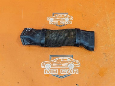 Патрубок воздушный MERCEDES-BENZ E-класс W211/S211 (2002 - 2006) — Разборка Мерседес