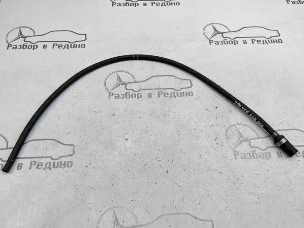 Шланг подогрева бачка омывателя MERCEDES-BENZ S-класс W220 (1998 - 2005) фото 1 — Разборка Мерседес