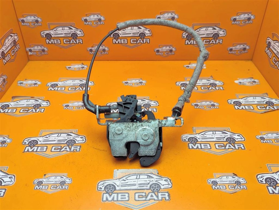 Замок задней спинки MERCEDES-BENZ C-класс W204/S204 (2006 - 2011) фото 1 — Разборка Мерседес