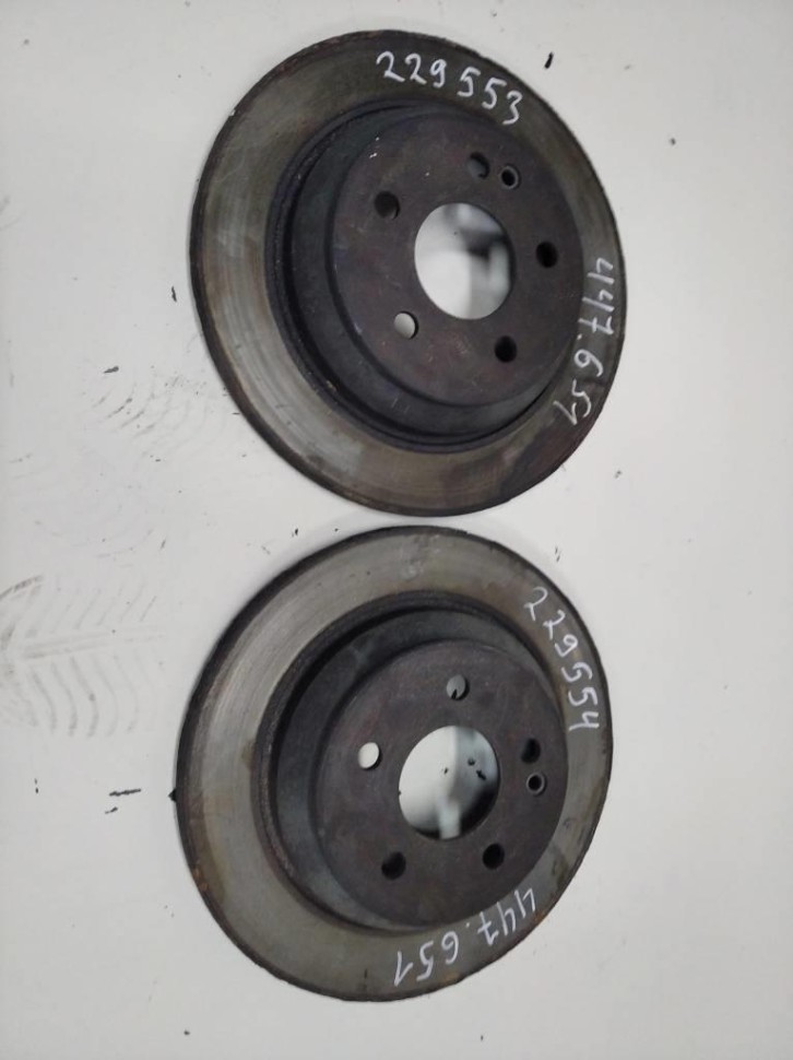 Диски тормозные зад MERCEDES-BENZ V-класс W447 (2014 - 2025) фото 1 — Разборка Мерседес