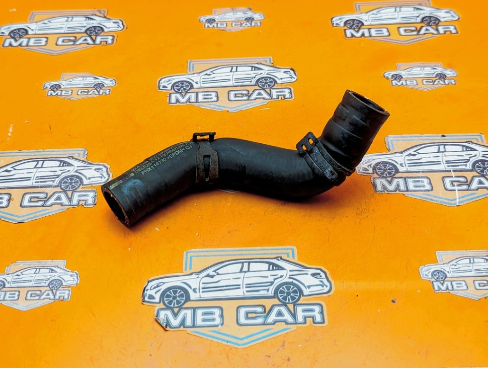 Патрубок ОЖ MERCEDES-BENZ C-класс W204/S204 (2006 - 2011) фото 1 — Разборка Мерседес