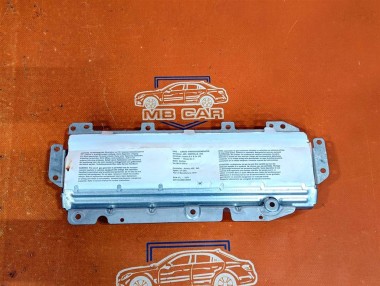 Подушка безопасности коленная MERCEDES-BENZ M-класс W164 рестайлинг (2008 - 2011) — Разборка Мерседес