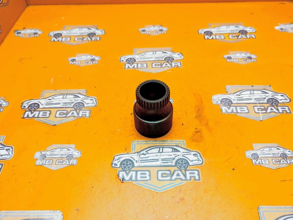 Фланец MERCEDES-BENZ C-класс W204/S204/С204 рестайлинг (2011 - 2015) фото 1 — Разборка Мерседес