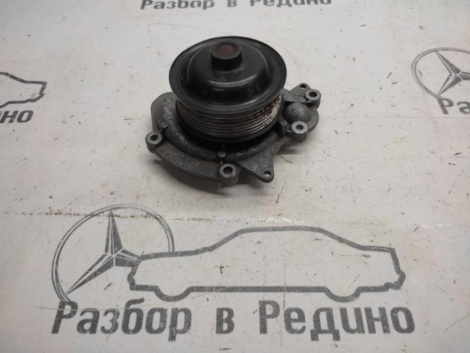 Помпа MERCEDES-BENZ M-класс W164 (2005 - 2008) фото 1 — Разборка Мерседес