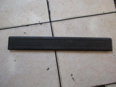 Накладка порога внутренняя MERCEDES-BENZ GL-класс X164 (2006 - 2009) — Разборка Мерседес