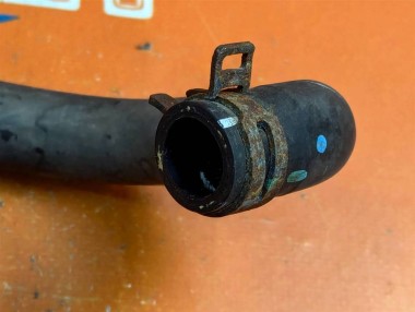 Патрубок ОЖ MERCEDES-BENZ GL-класс X166 (2012 - 2016) — Разборка Мерседес