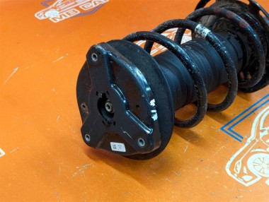 Стойка передняя MERCEDES-BENZ C-класс W204/S204/С204 рестайлинг (2011 - 2015) — Разборка Мерседес