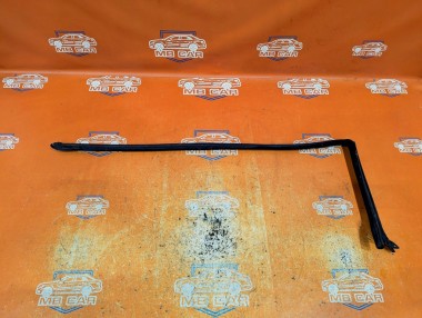 Уплотнители дверей MERCEDES-BENZ CLK-класс C208/A208 (1997 - 2000) — Разборка Мерседес