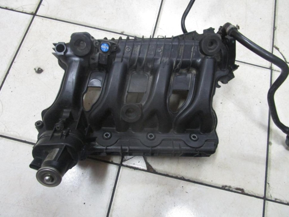 Коллектор впускной MERCEDES-BENZ C-класс W204/S204 (2006 - 2011) фото 1 — Разборка Мерседес