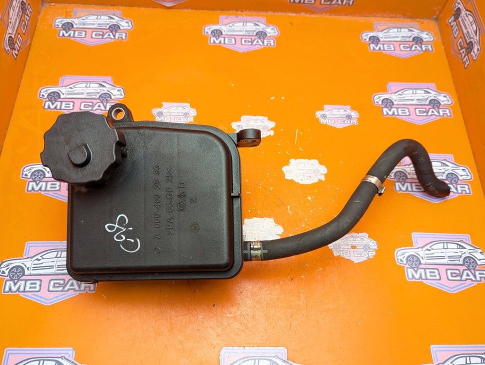 Бачок ГУРа MERCEDES-BENZ C-класс W204/S204 (2006 - 2011) фото 1 &mdash; Разборка Мерседес