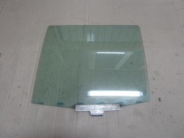 Стекло заднее левое MERCEDES-BENZ W124 W124/S124/C124/A124 (1984 - 1993) — Разборка Мерседес