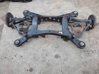 Подрамник задний MERCEDES-BENZ R-класс W251 (2005 - 2007) — Разборка Мерседес