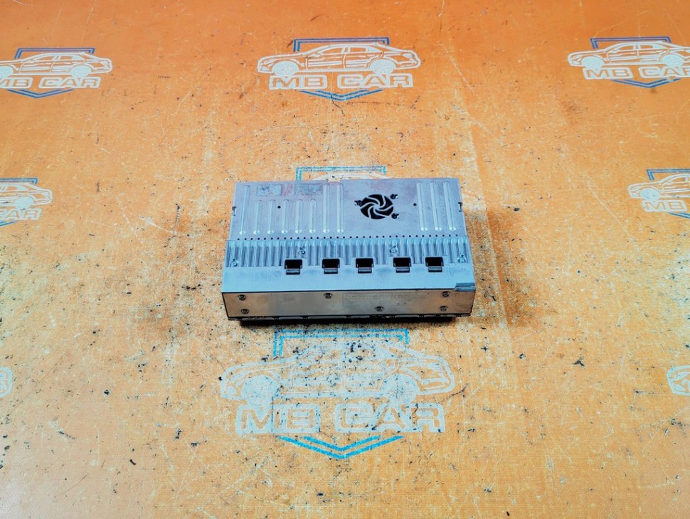 Усилитель звука MERCEDES-BENZ S-класс W221 рестайлинг (2009 - 2013) фото 1 &mdash; Разборка Мерседес