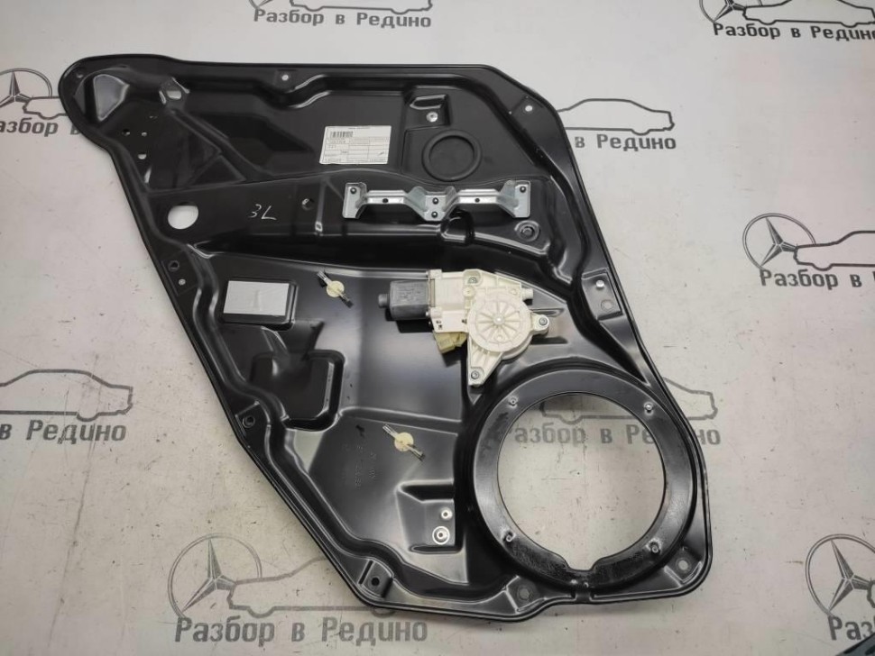 Стеклоподъемник задний левый MERCEDES-BENZ R-класс W251 (2005 - 2007) фото 1 — Разборка Мерседес