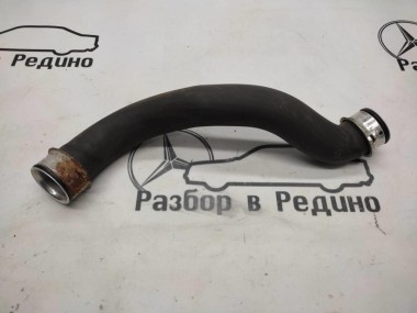 Патрубок радиатора MERCEDES-BENZ CLS-класс C218/X218 (2010 - 2014) — Разборка Мерседес