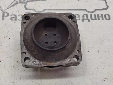 Опора КПП MERCEDES-BENZ R-класс W251 (2005 - 2007) — Разборка Мерседес